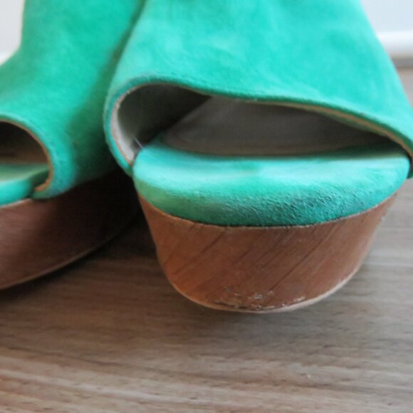 ANTHROPOLOGIE Bow Back Wooden Wedge Peeptoe Sandals in Kelly Green - Size US 10 - Picture 8 of 15